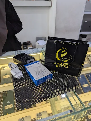 Toko iPhone MacBook Terpercaya di Jawa Tengah dan Jawa Timur